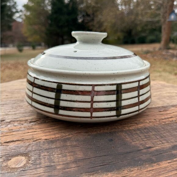MCM Otagiri Stoneware Covered Dish Made in Japan Vintage excellent quality - Picture 1 of 7